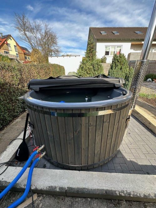 Badezuber Whirlpool Jacuzzi Holz Hot Tub Ø 225cm mit internem Ofen inkl. Thermodeckel, Filter-Vorbereitung usw. in Hellgrau, Ebenholz oder Eiche hell lasiert