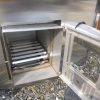 Jacuzzi Badezuber Whirlpool Holz Hot Tub mit internem Ofen inkl. Pumpe, Leiter, Glasfaser-Einsatz und Deckel in grau