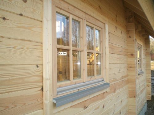 Blockhaus ZWIESEL 90mm-Wandstärke mit Terrasse und Balkon – Bild 3