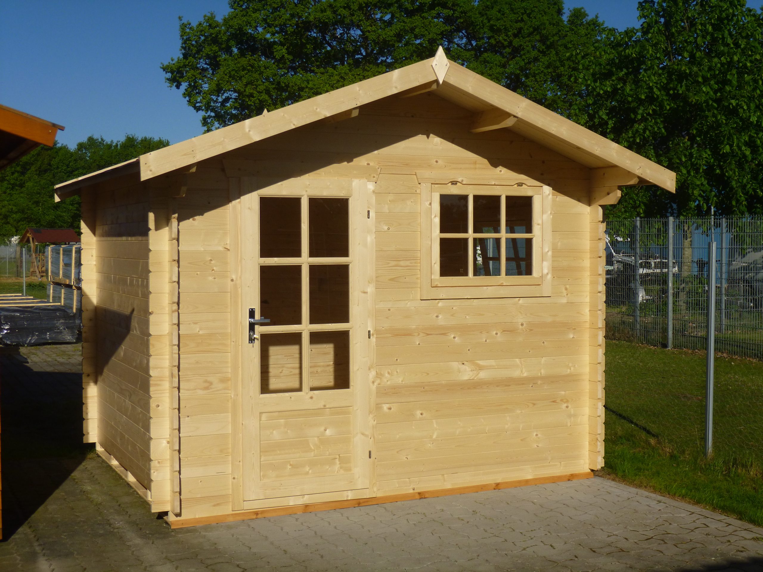 Gartenhaus ALEX 3,00 x 2,50m mit 28mm Fußboden und Befestigungsmaterial