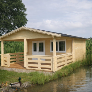 70mm Gartenhaus HUGO-54 5,0x4,0m+3,0m Terrasse, mit 28mm Terrasse- und Fussboden-Paket