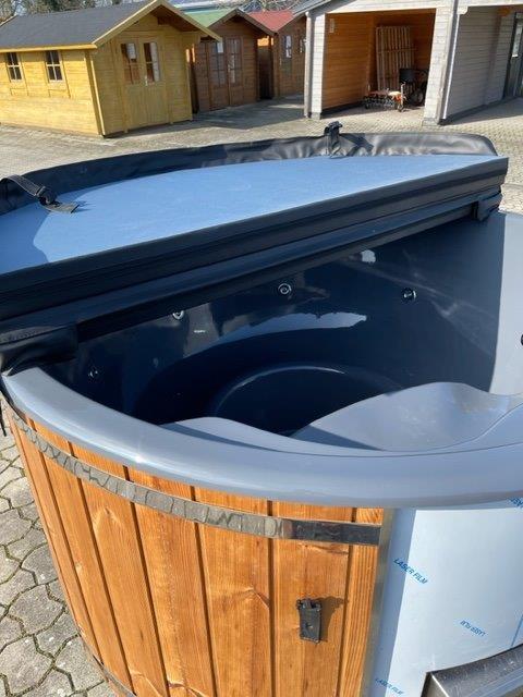 Badezuber THERMOHOLZ Whirlpool Jacuzzi Hot Tub Ø 205cm mit internem Ofen inkl. Thermodeckel, Pumpe, LED, Leiter, Glasfaser-Einsatz, Filter-Vorbereitung